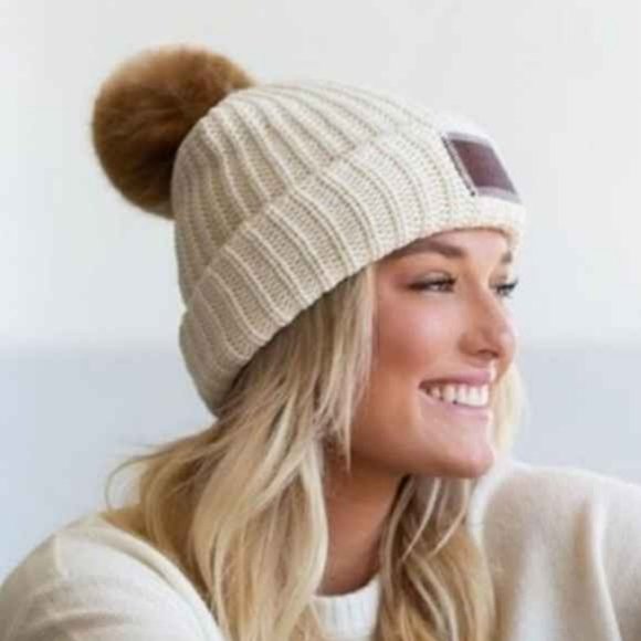 Love Your Melon Accessories - Love Your Melon knit Pom Cuffed style hat